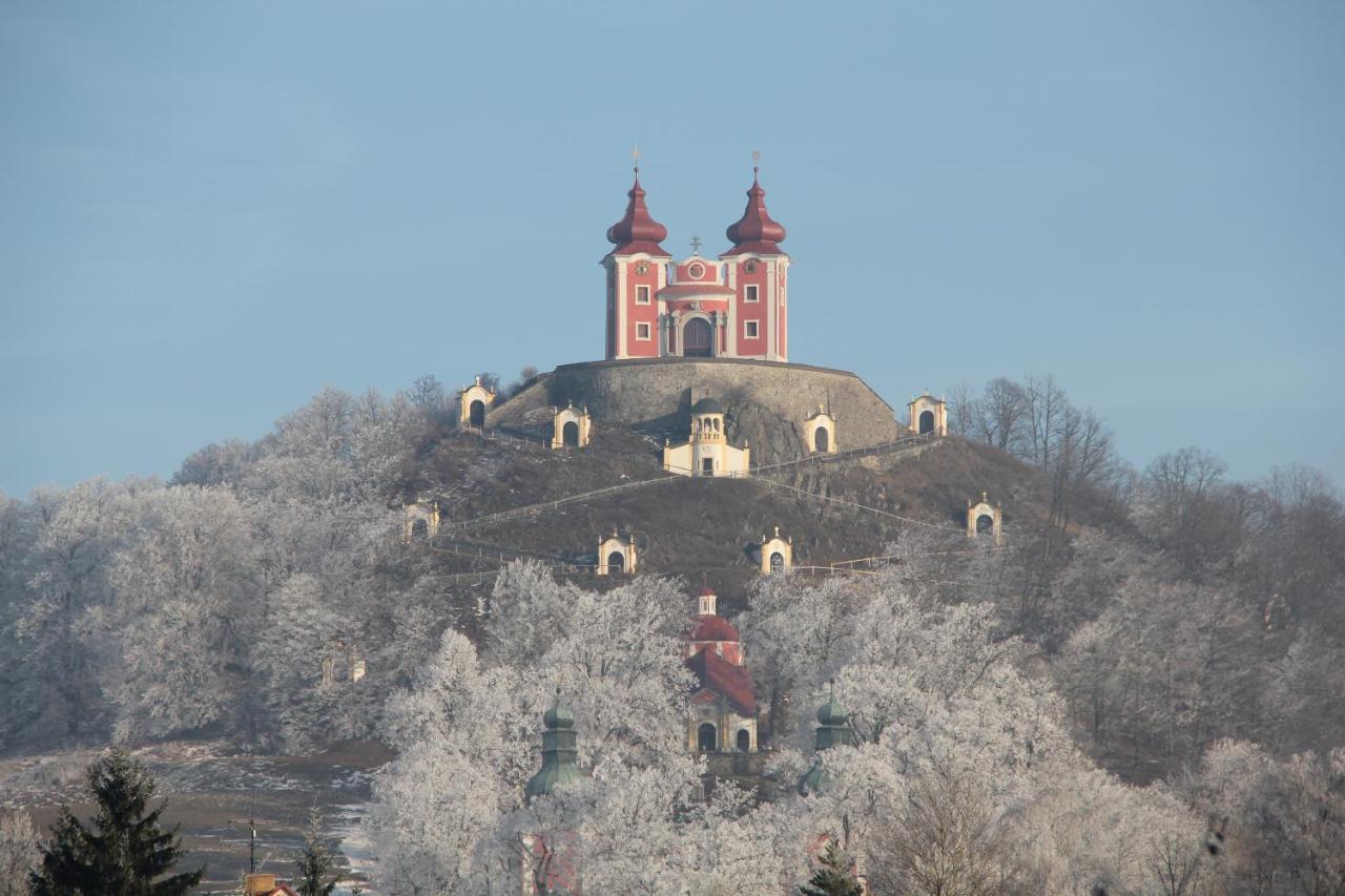 Grand Spa Holiday Home Szklenófürdő Kültér fotó