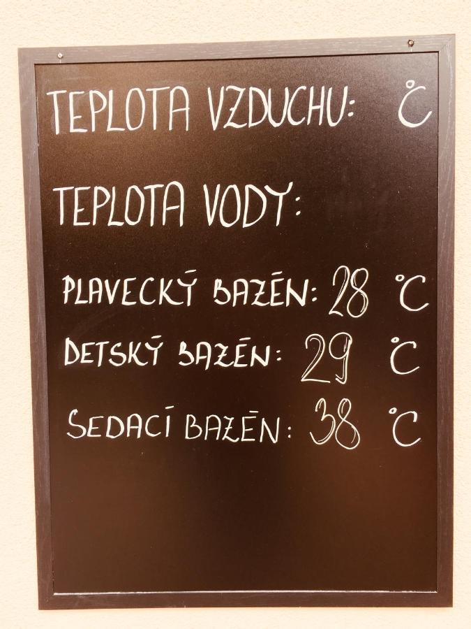 Grand Spa Holiday Home Szklenófürdő Kültér fotó